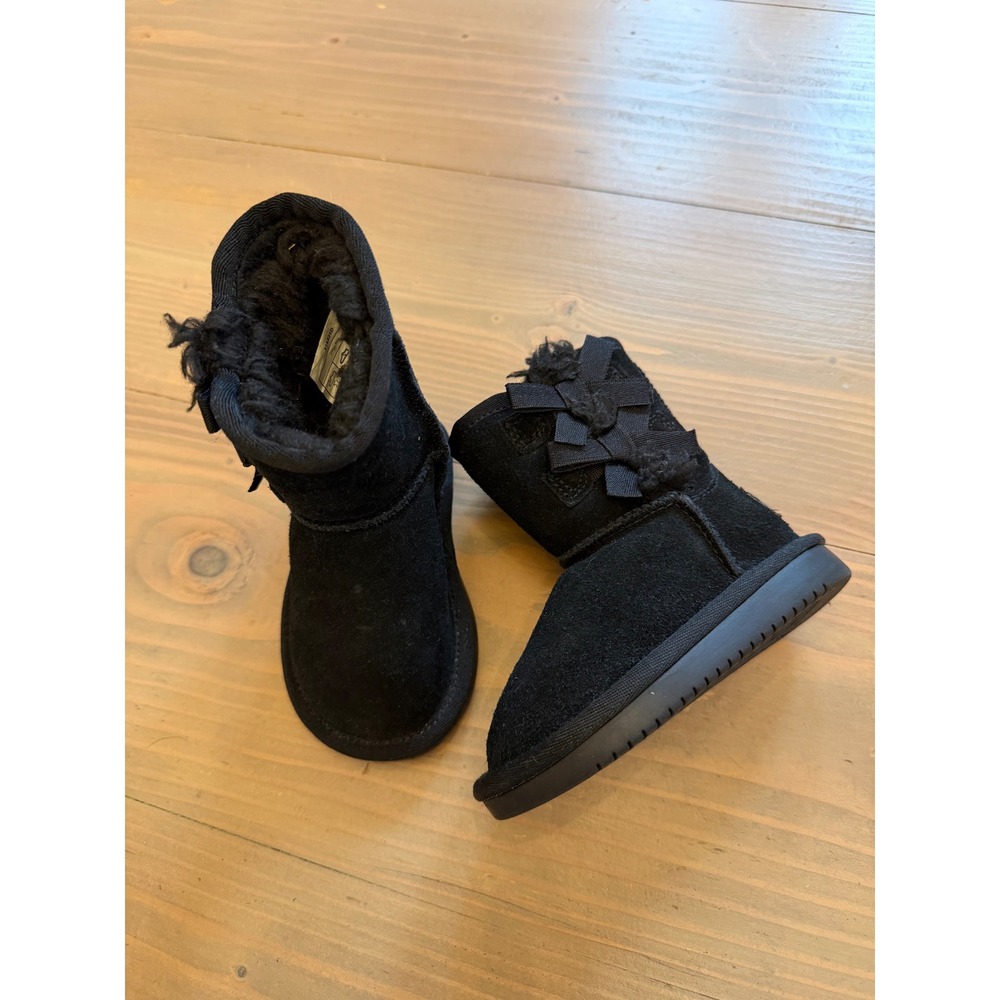 Koolaburra by UGG Victoria Black Suede Bow Boots Kids Size 5 Shes Baby Girls